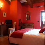 La Tavernetta Al Castello 3*
