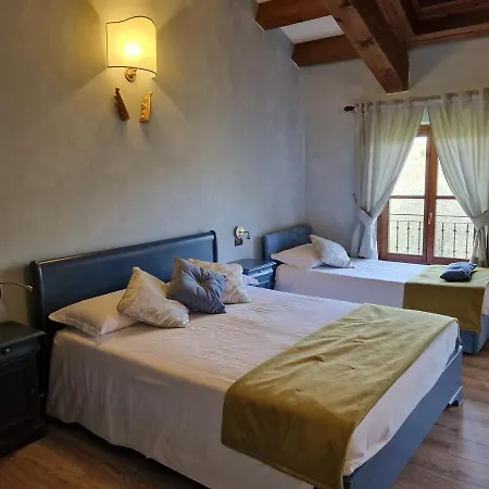 Hotel La Tavernetta Al Castello 3*