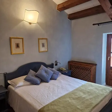 La Tavernetta Al Castello