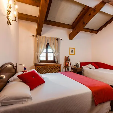 La Tavernetta Al Castello 3*