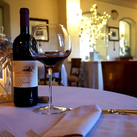 La Tavernetta Al Castello מלון Capriva del Friuli