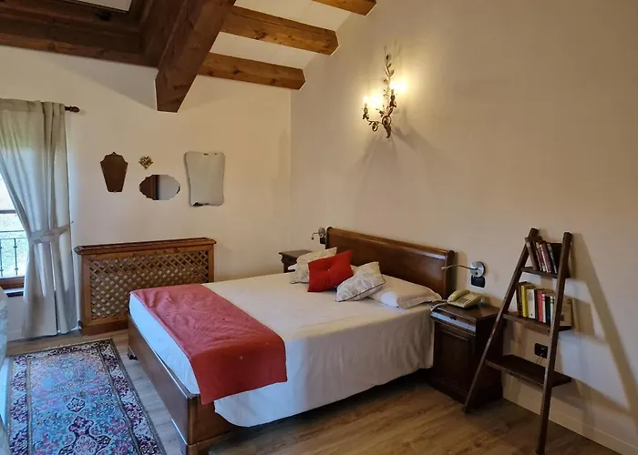 La Tavernetta Al Castello Hotel 3*