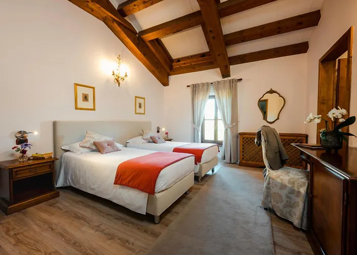 Hotel La Tavernetta Al Castello