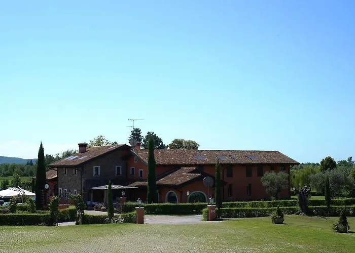 La Tavernetta Al Castello Hotel 3*